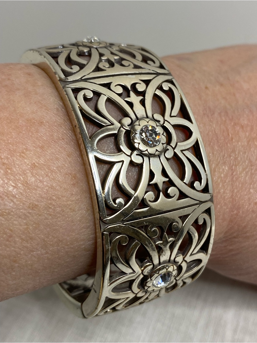 Brighton Wide Hinged Bangle Bracelet Silver Tone Scroll Magnetic Closure Signed